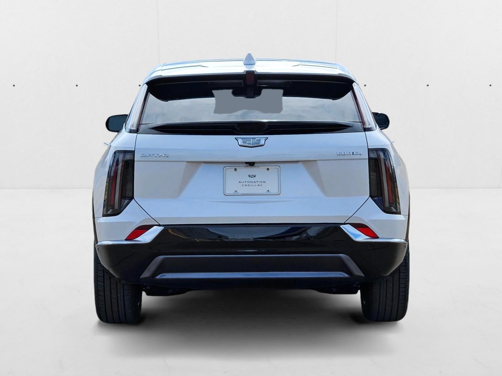 2025 Cadillac OPTIQ Luxury 1